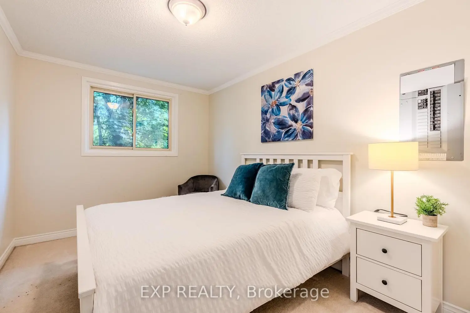 Additional image 11 of 172 Hanover Place