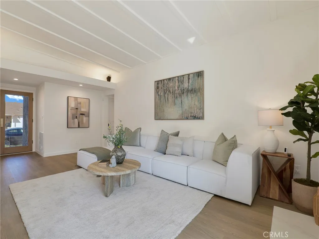 Additional image 48 of 17156 Bullock St, Encino, CA 91316