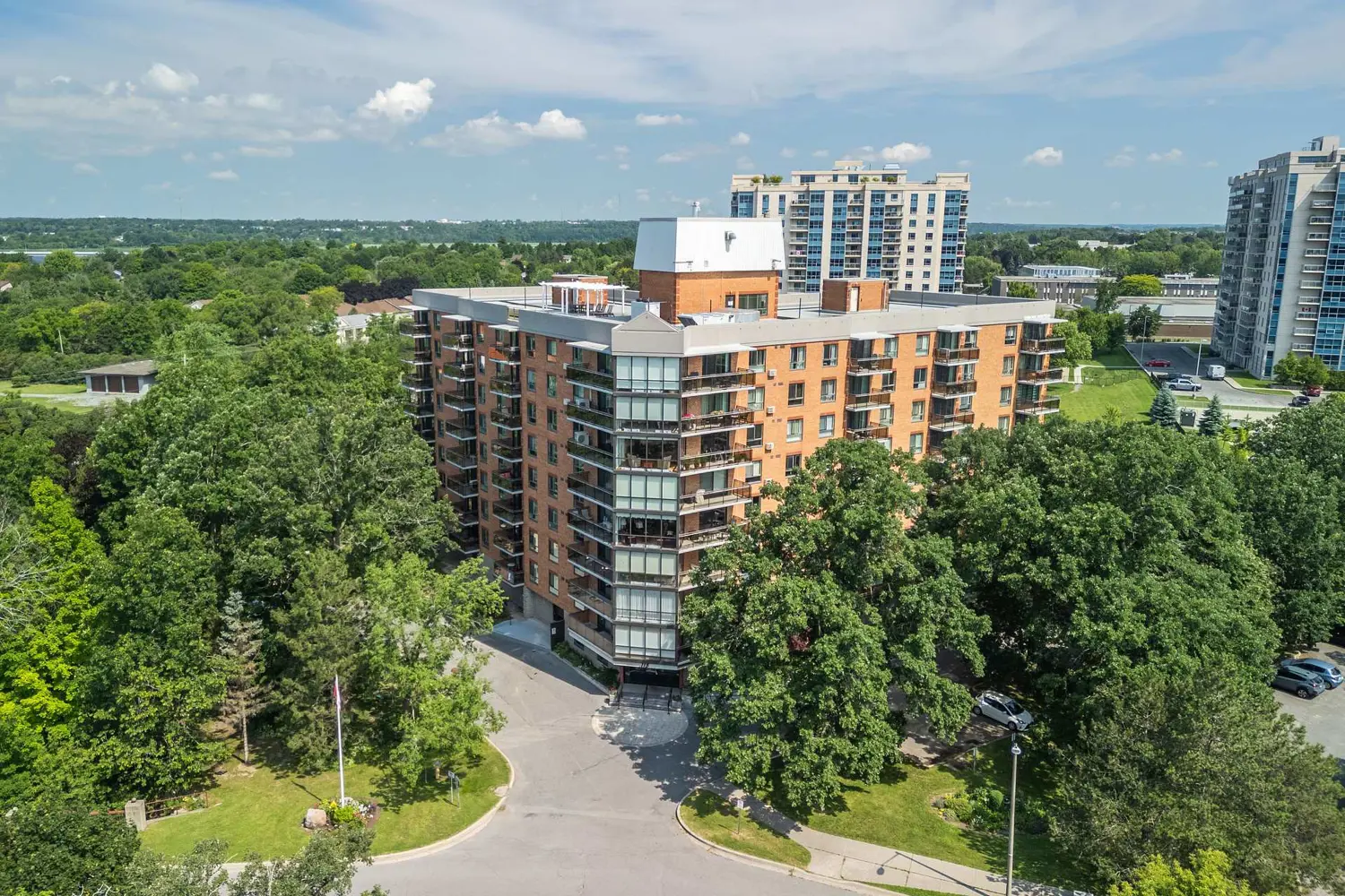 Additional image 18 of 115 Barrett Court 503