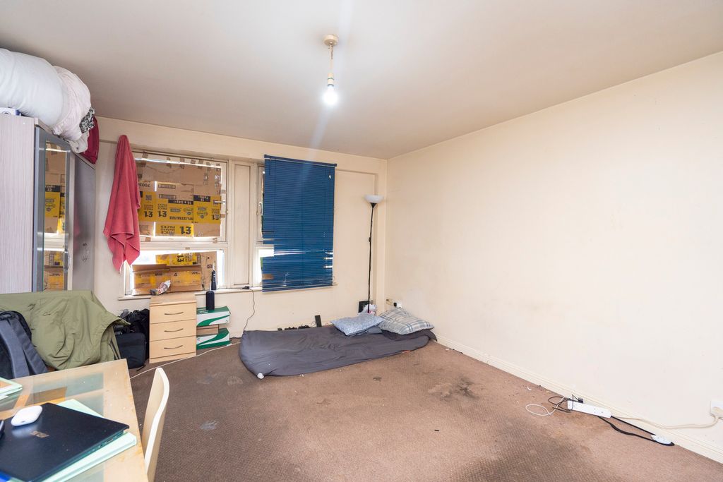 Additional image 4 of 2 bed flat for saleWallace Street, Glasgow G5