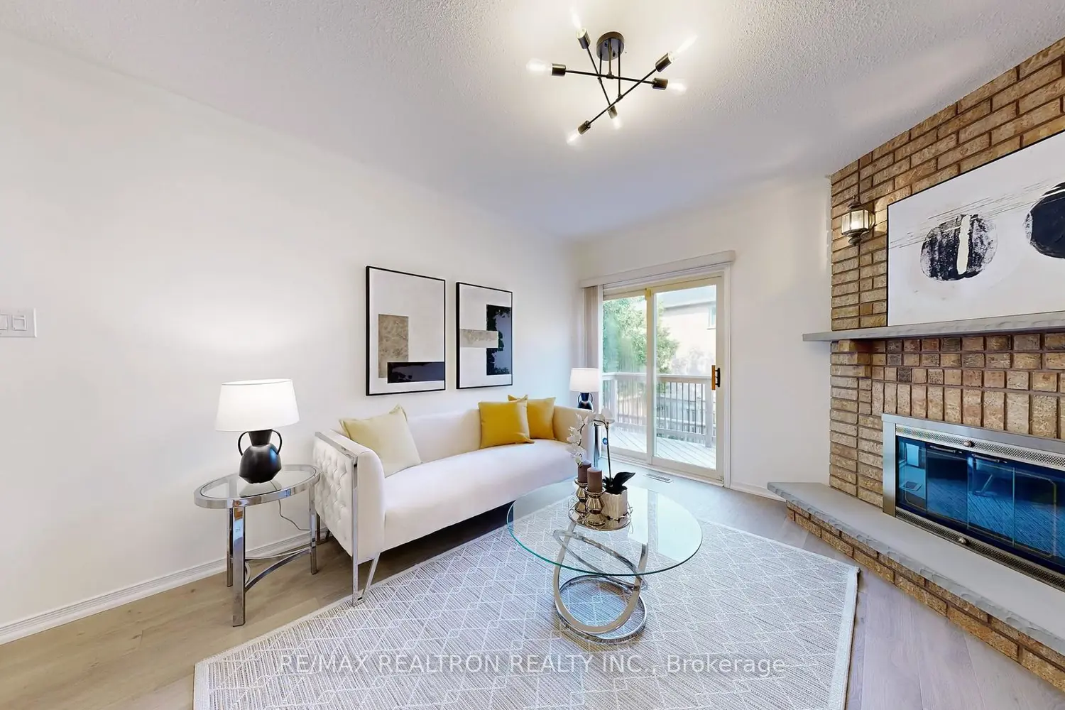 Additional image 7 of 9 Cranston Manor Court
