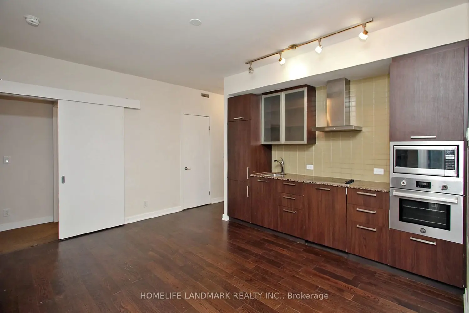 Additional image 6 of 12 York Street 1504