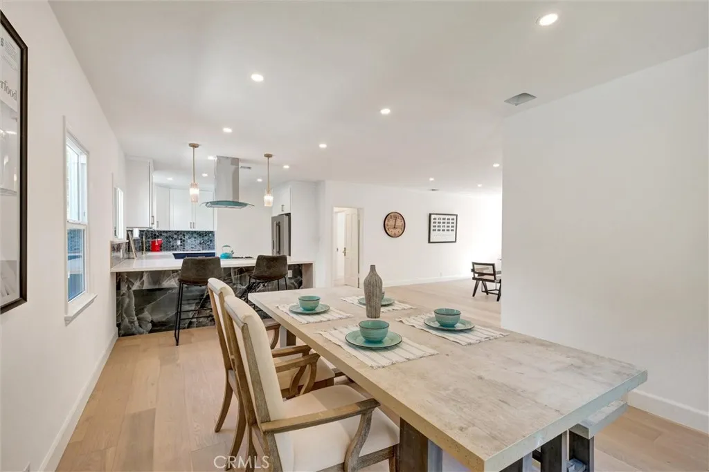 Additional image 11 of 250 S Berkeley Ave, Pasadena, CA 91107