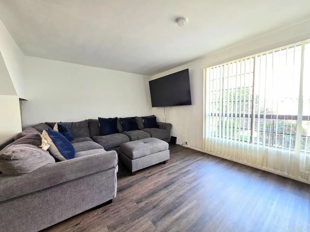 Additional image 6 of 303 Rancho Drive Unit B, Chula Vista, CA 91911