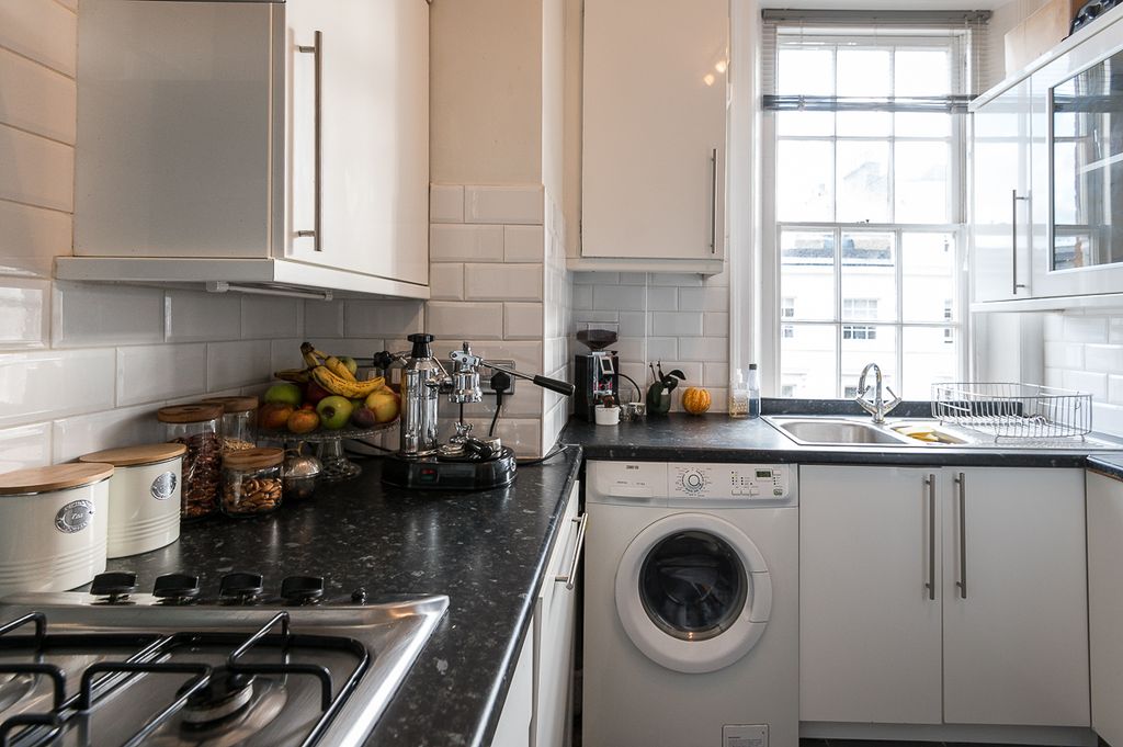 Additional image 9 of 3 bed flat for salePitt Street, Kensington W8