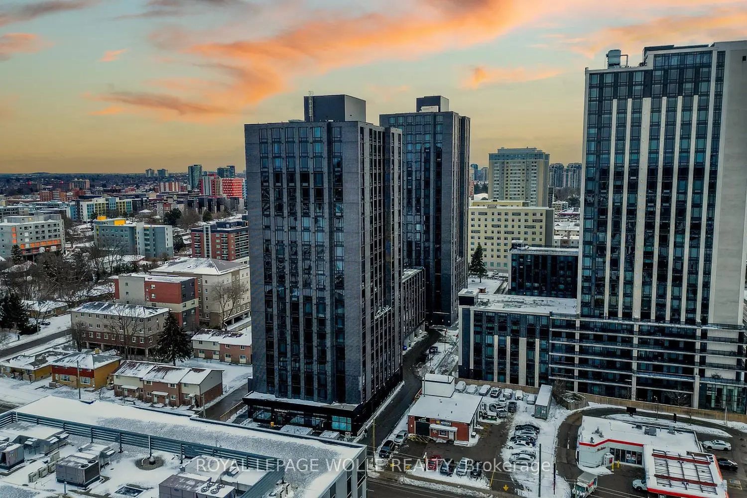 Additional image 19 of 145 Columbia Street 1210