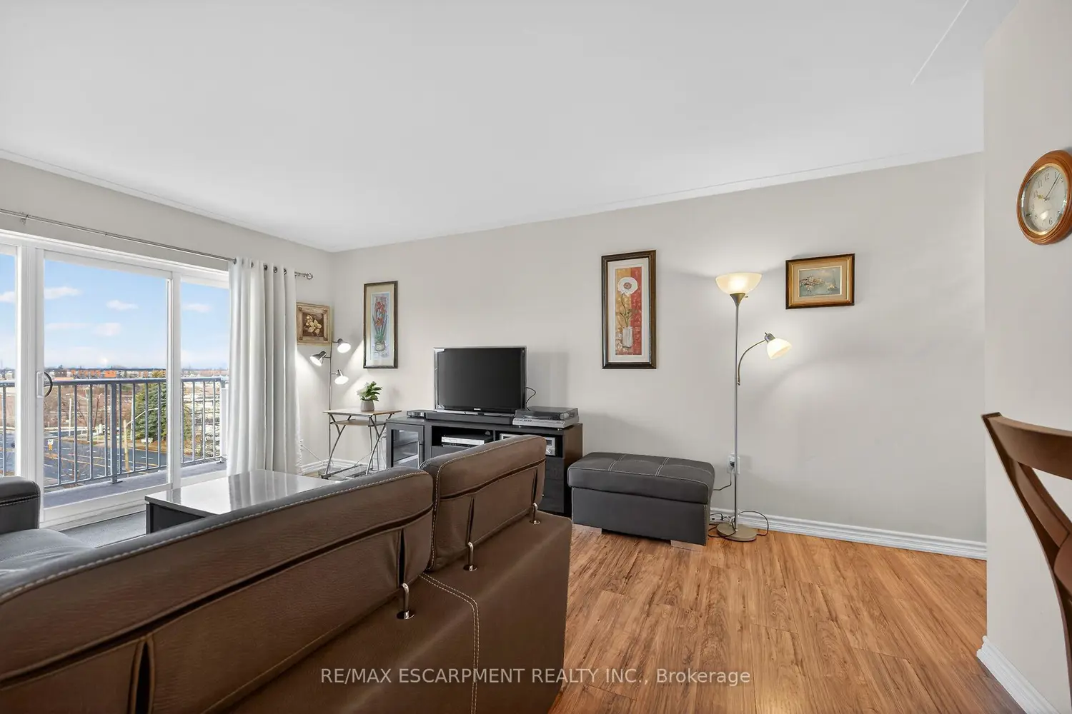 Additional image 7 of 8 Woodman Drive 601