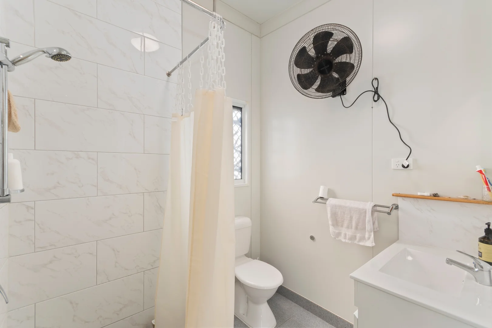 Additional image 13 of 28 Somerset Street, Horseshoe Bay QLD 4819
