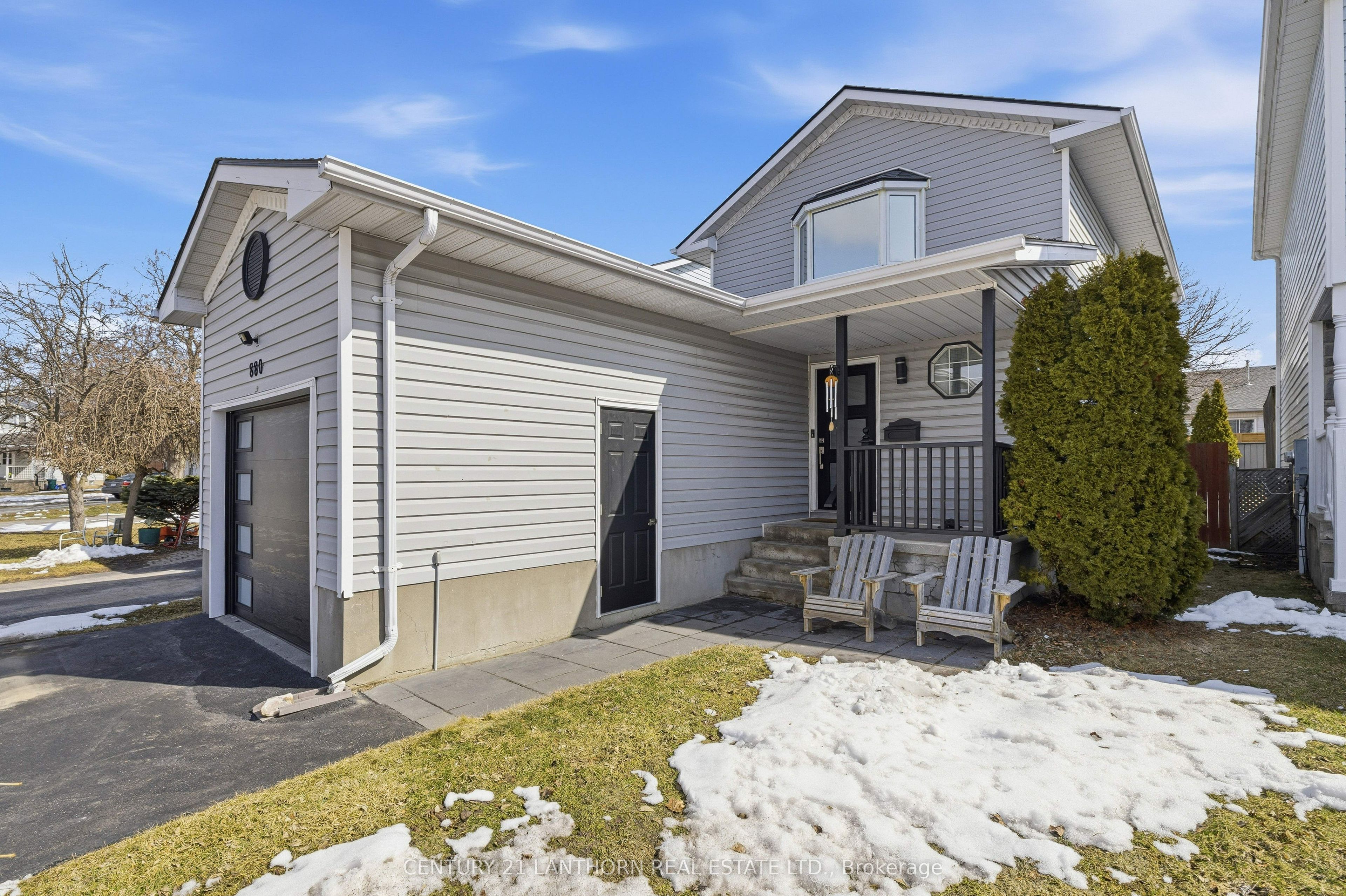 Additional image 2 of 880 Walker Court, Kingston, ON, K7M 8L2