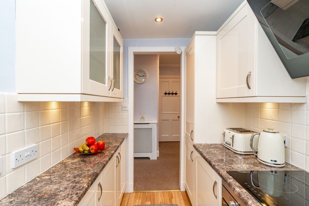 Additional image 7 of 3 bed flat for sale125/1F Mayfield Road, Newington, Edinburgh EH9