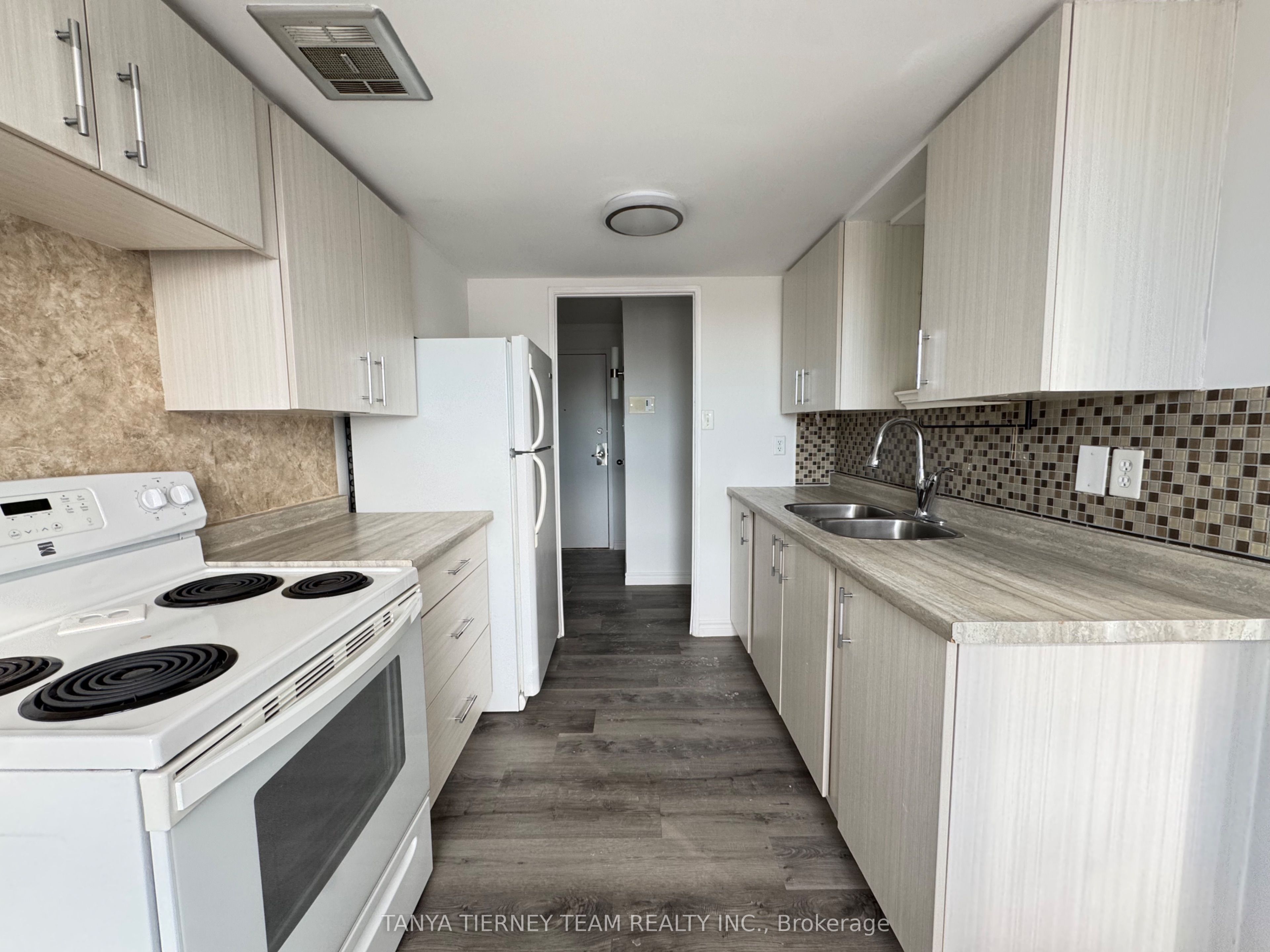 Additional image 2 of 48-43 Taunton Road, Oshawa, ON, L1G 3T6