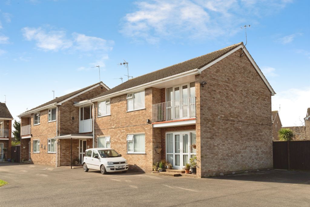2 bed flat for saleWentworth Close, Willerby, Hull HU10