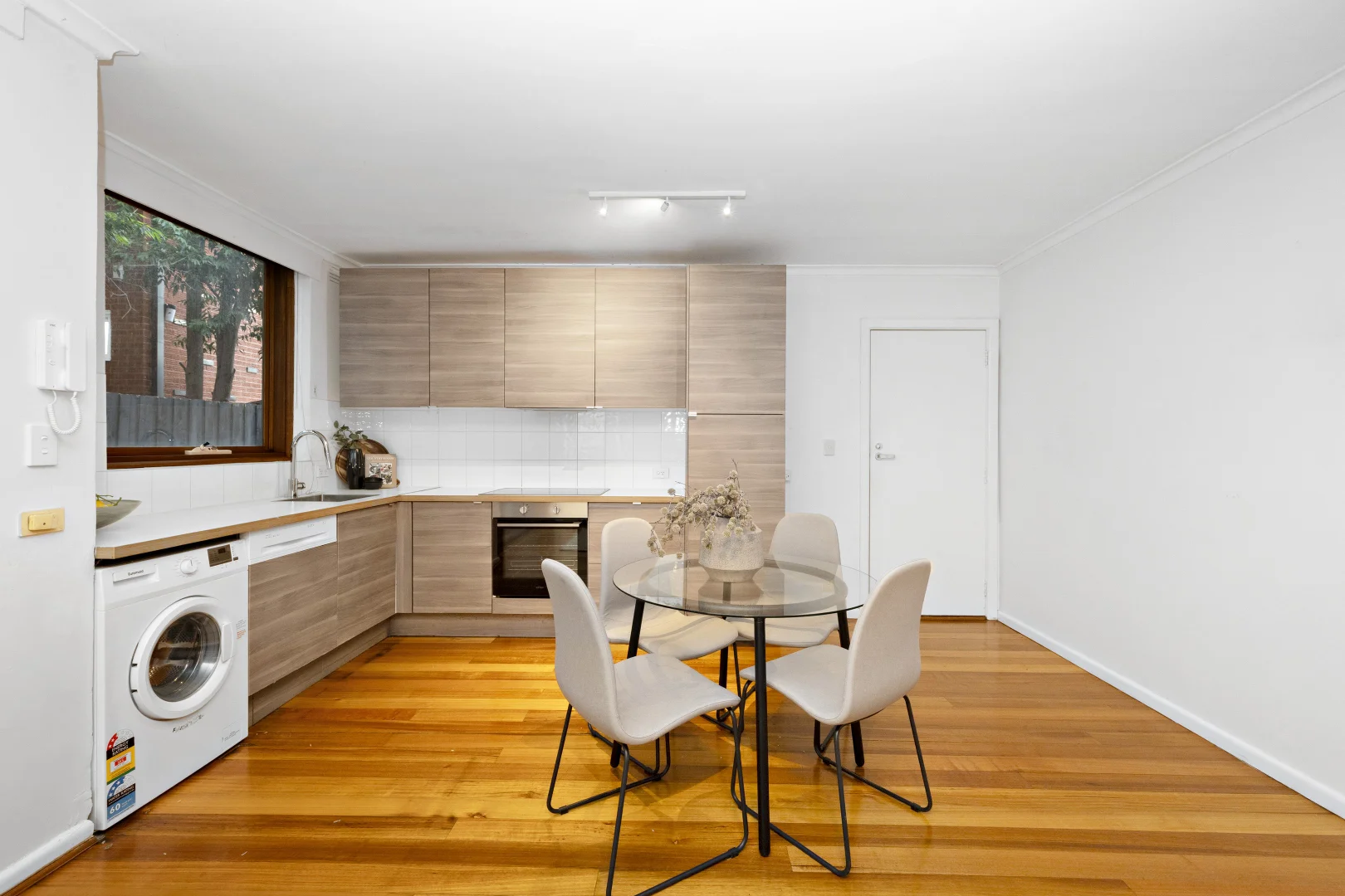 Additional image 2 of 3/6 Inverleith Court, St Kilda VIC 3182