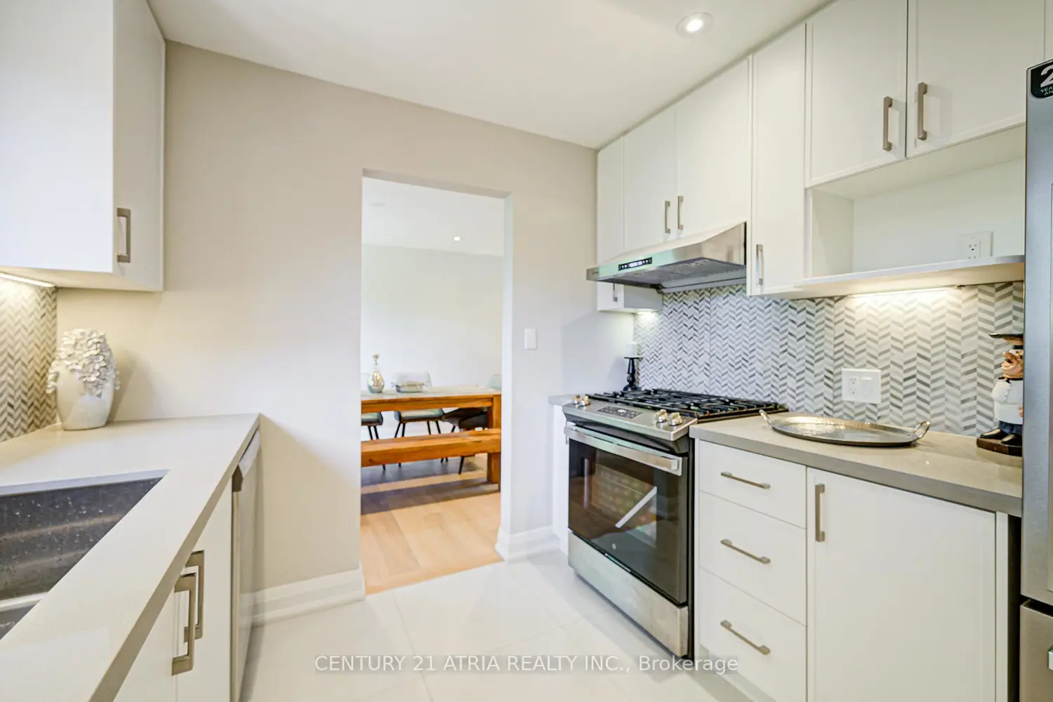 Additional image 7 of 190 Romfield Circuit