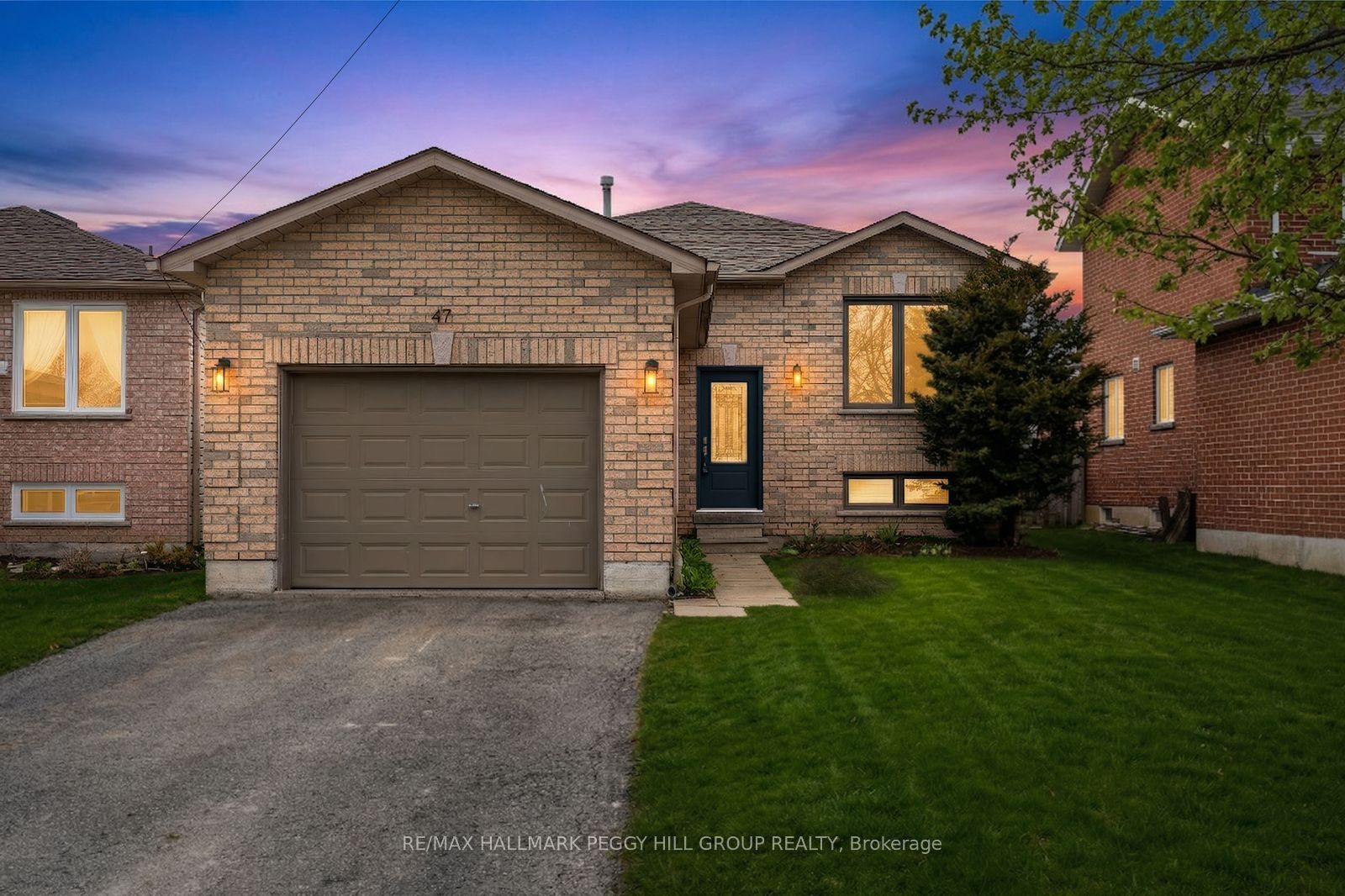 47 Chalmers Drive, Barrie, ON, L4N 8A4