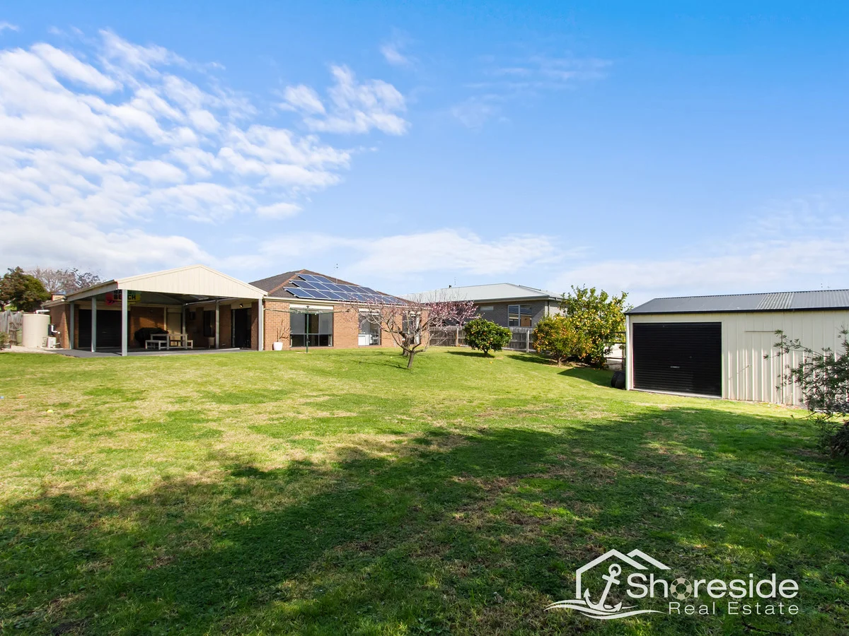 Additional image 17 of 14 Norman Court, Lakes Entrance VIC 3909