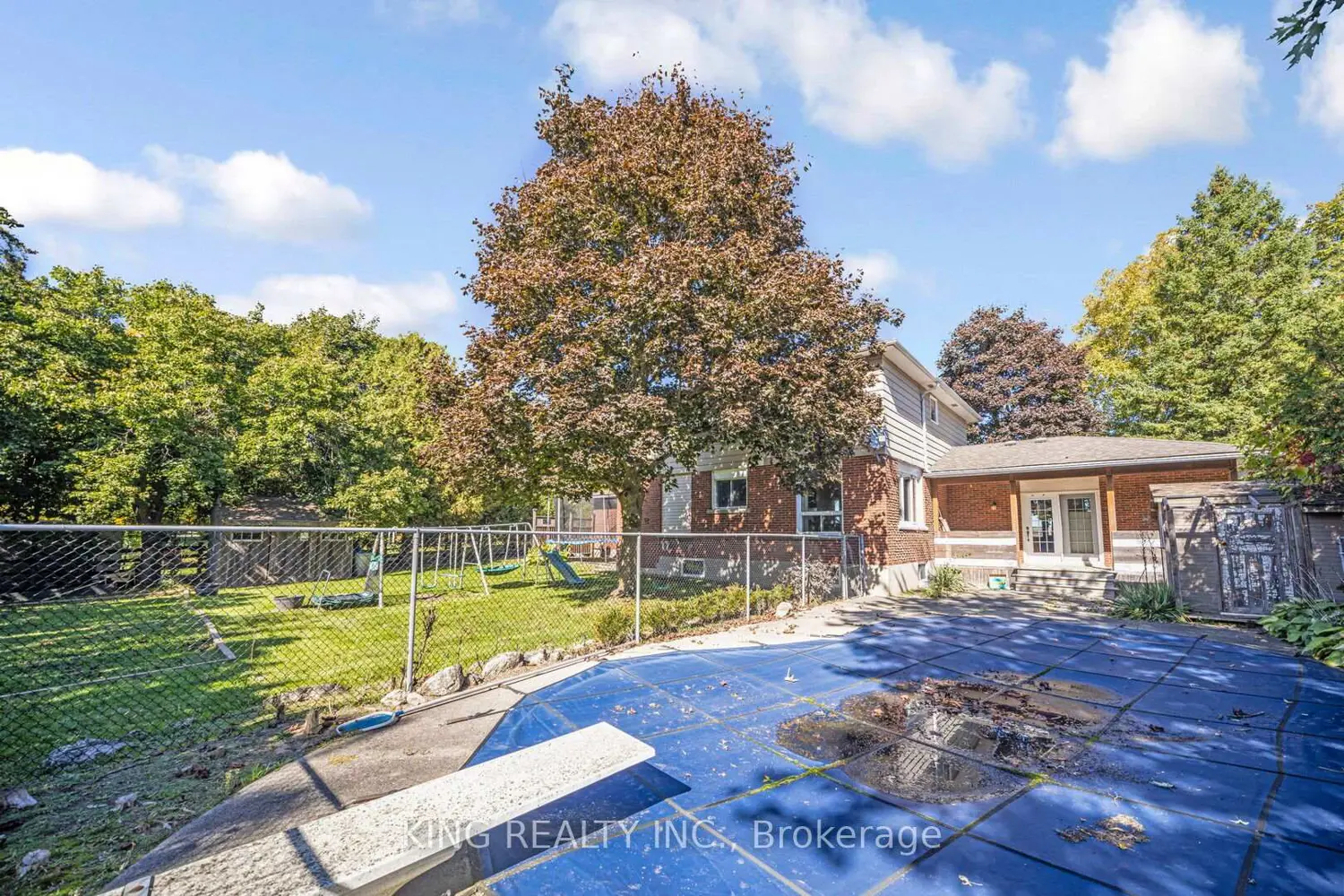 Additional image 16 of 5326 Ninth Line