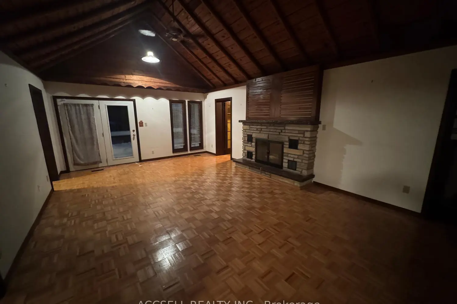 Additional image 4 of 31 Barrie Avenue