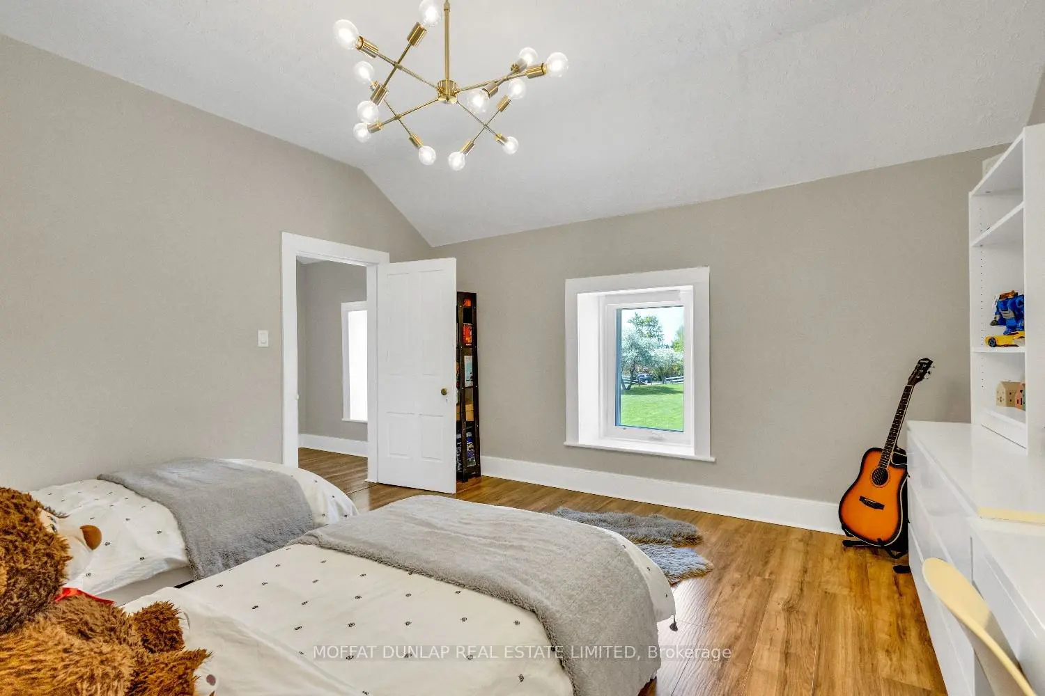 Additional image 10 of 18161 Heart Lake Road