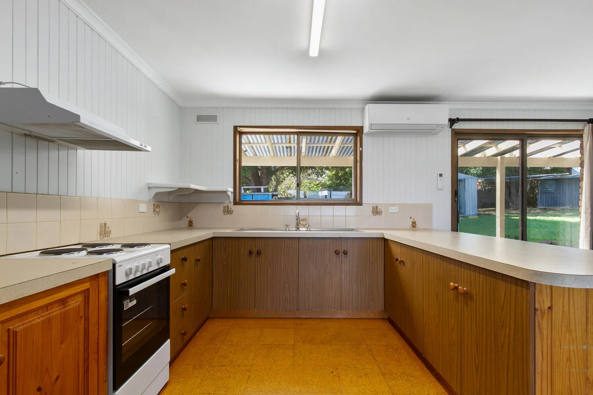 Additional image 11 of 16 Hardie Street, Lakes Entrance VIC 3909