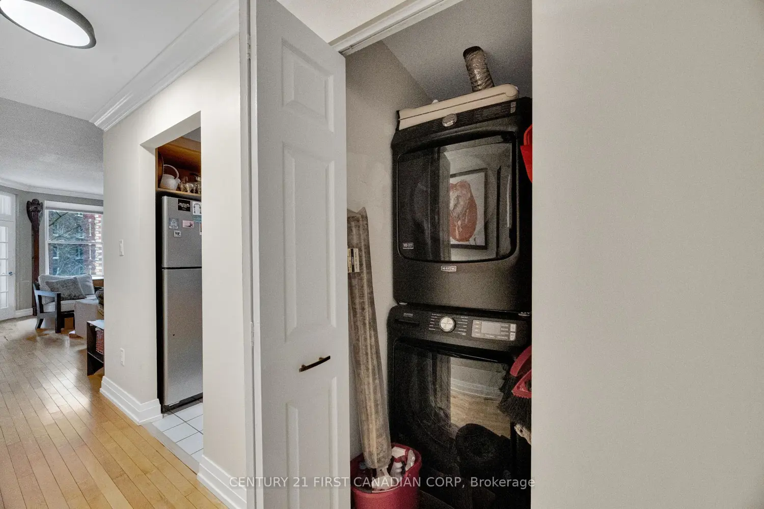 Additional image 18 of 275 Queens Avenue 202