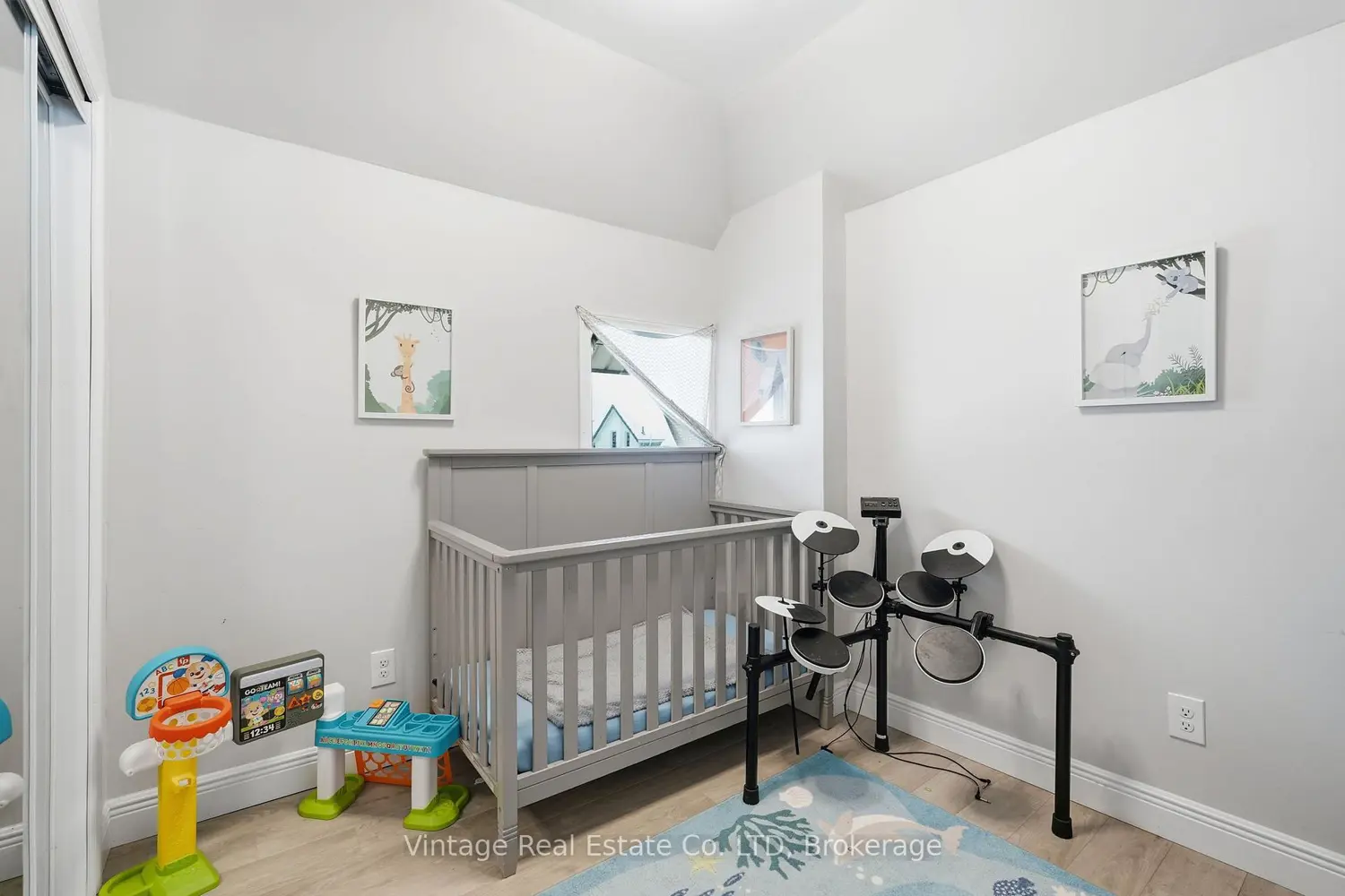 Additional image 3 of 108 Eagle Avenue