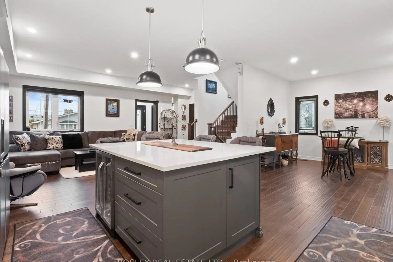 Additional image 5 of 25 Haight Street