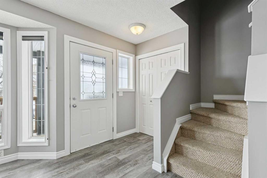 Additional image 2 of 42 Hidden Hills Way NW, Calgary, AB, T3A 5T1