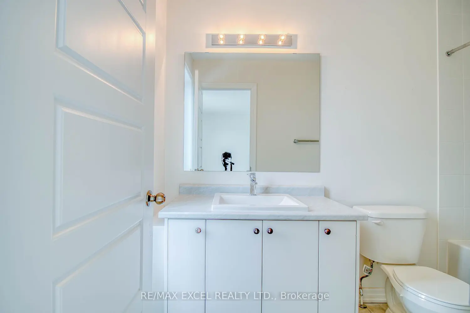 Additional image 18 of 124 Solstice Circle