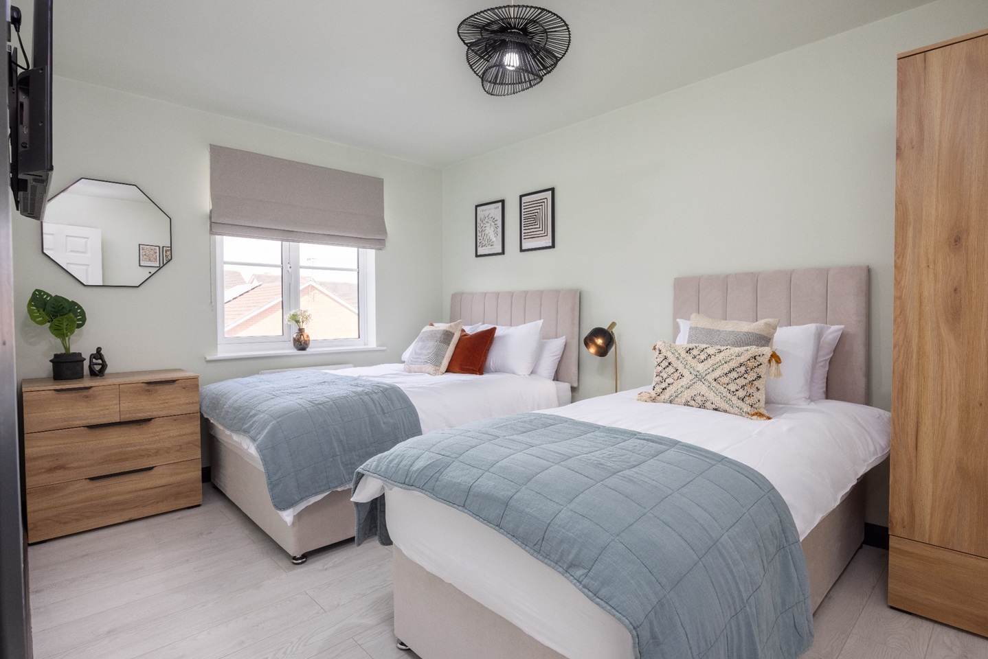 Additional image 4 of 5 Bed Semi-Detached House, Paxton Court, LS12, N1 7GU