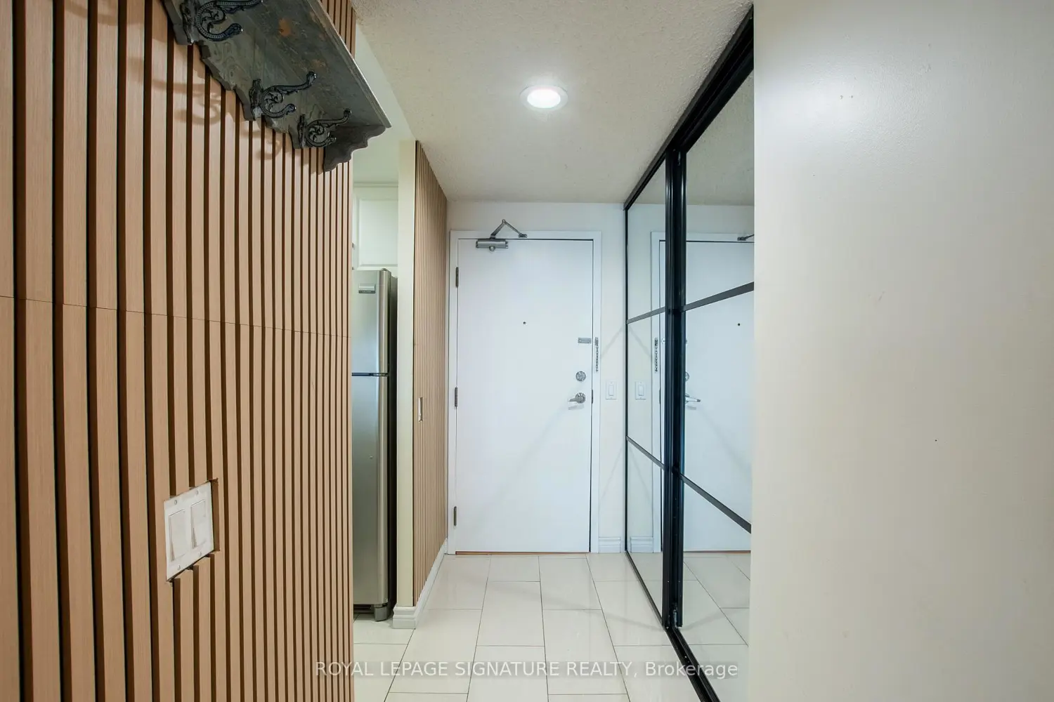 Additional image 11 of 7 Bishop Avenue 1604
