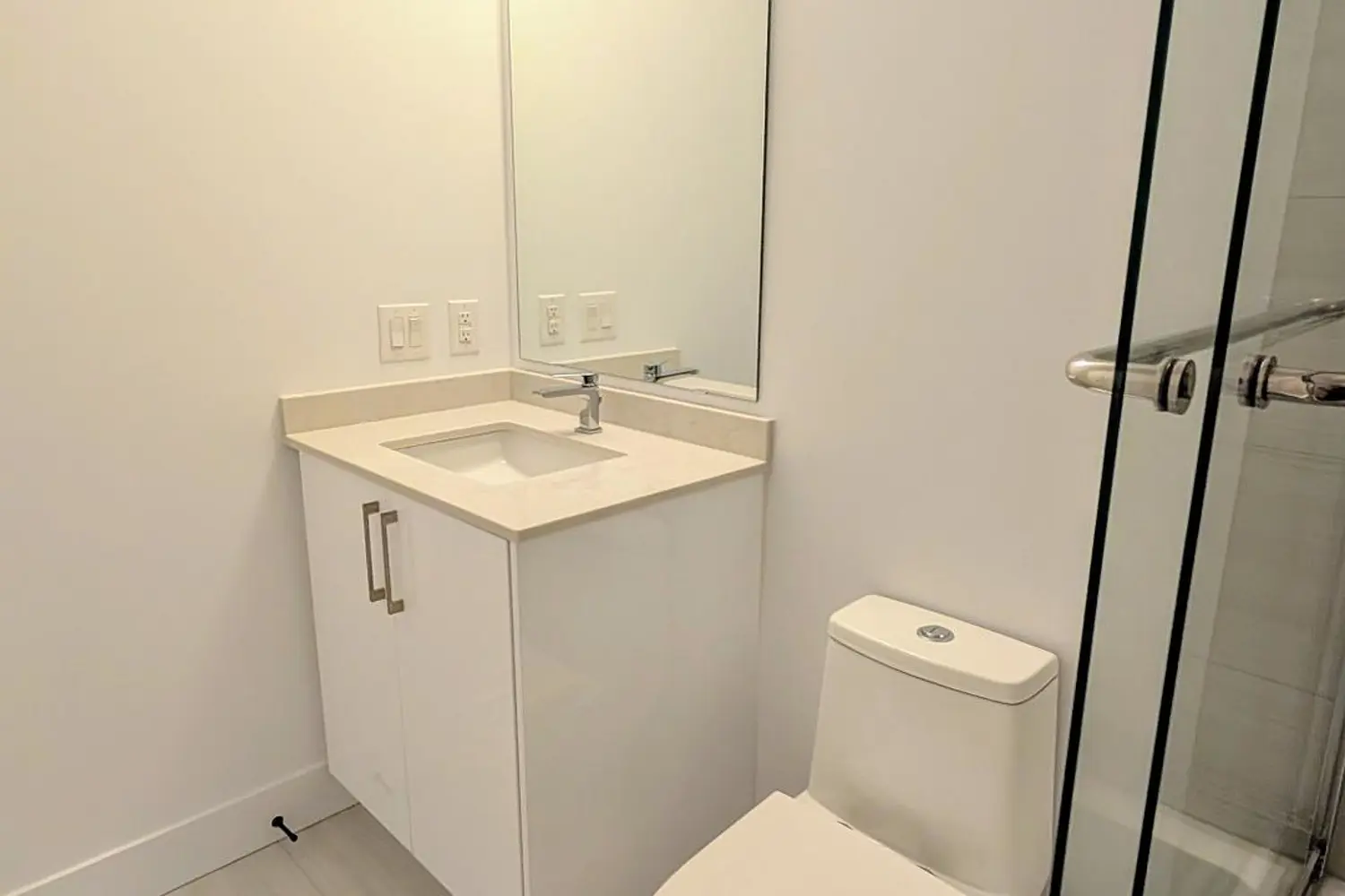 Additional image 4 of 2450 Old Bronte Road 102