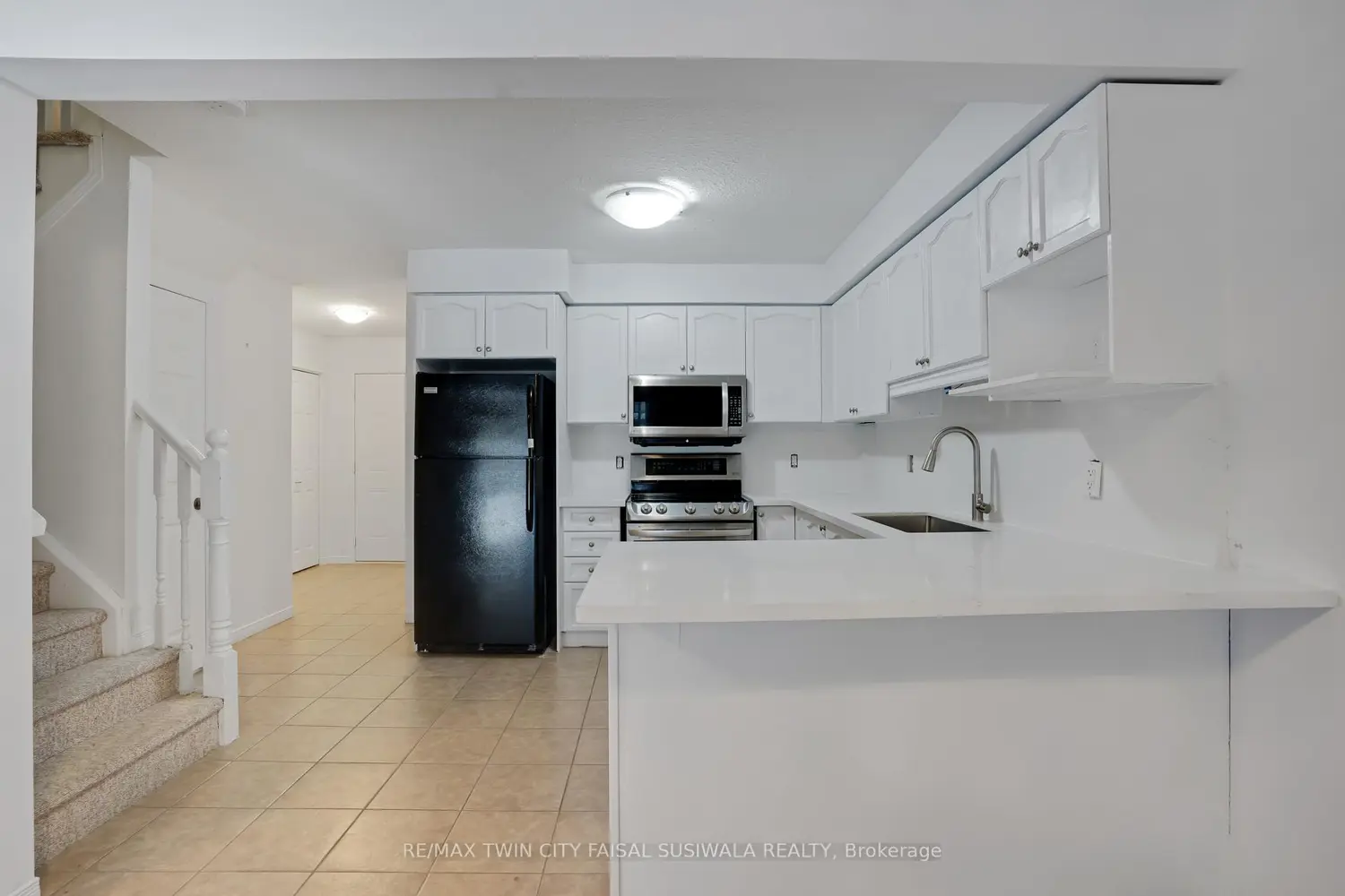 Additional image 8 of 310 Fallowfield Drive