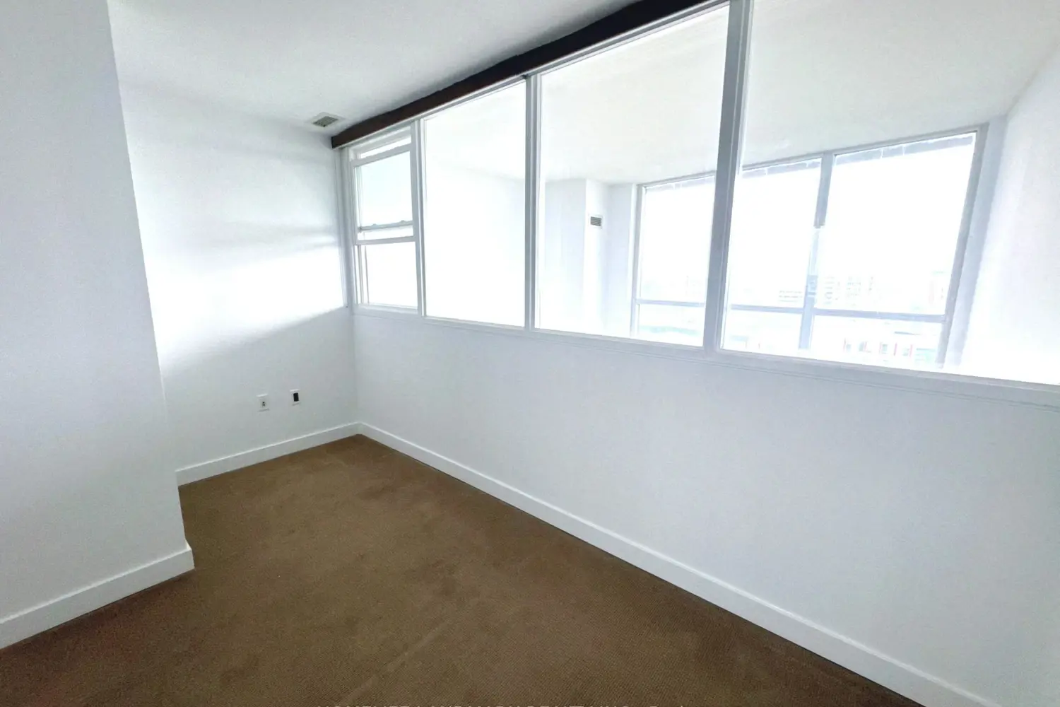 Additional image 12 of 8 Telegram Mews 833