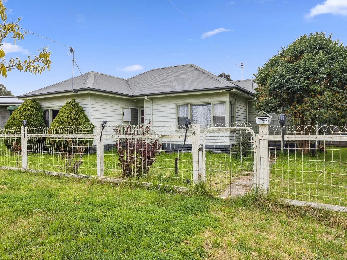 17 Watson Street, Seymour VIC 3660