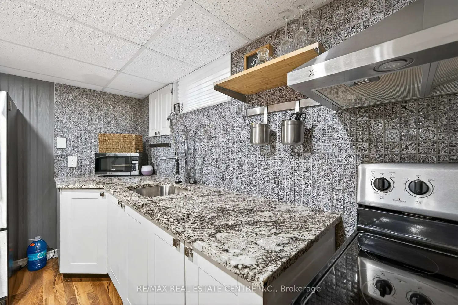 Additional image 11 of 100 Ferndale Avenue