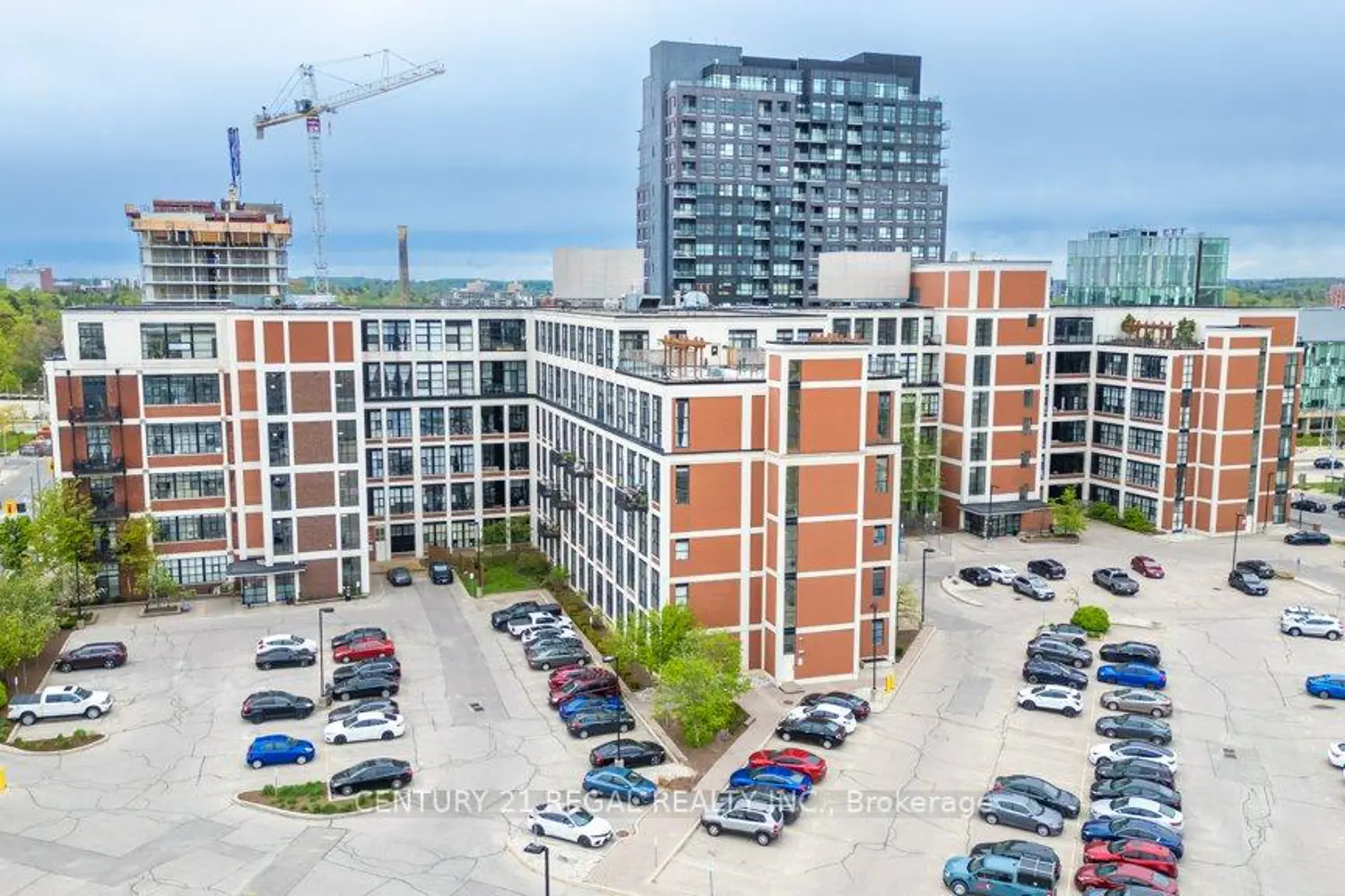 Additional image 16 of 404 King Street 102