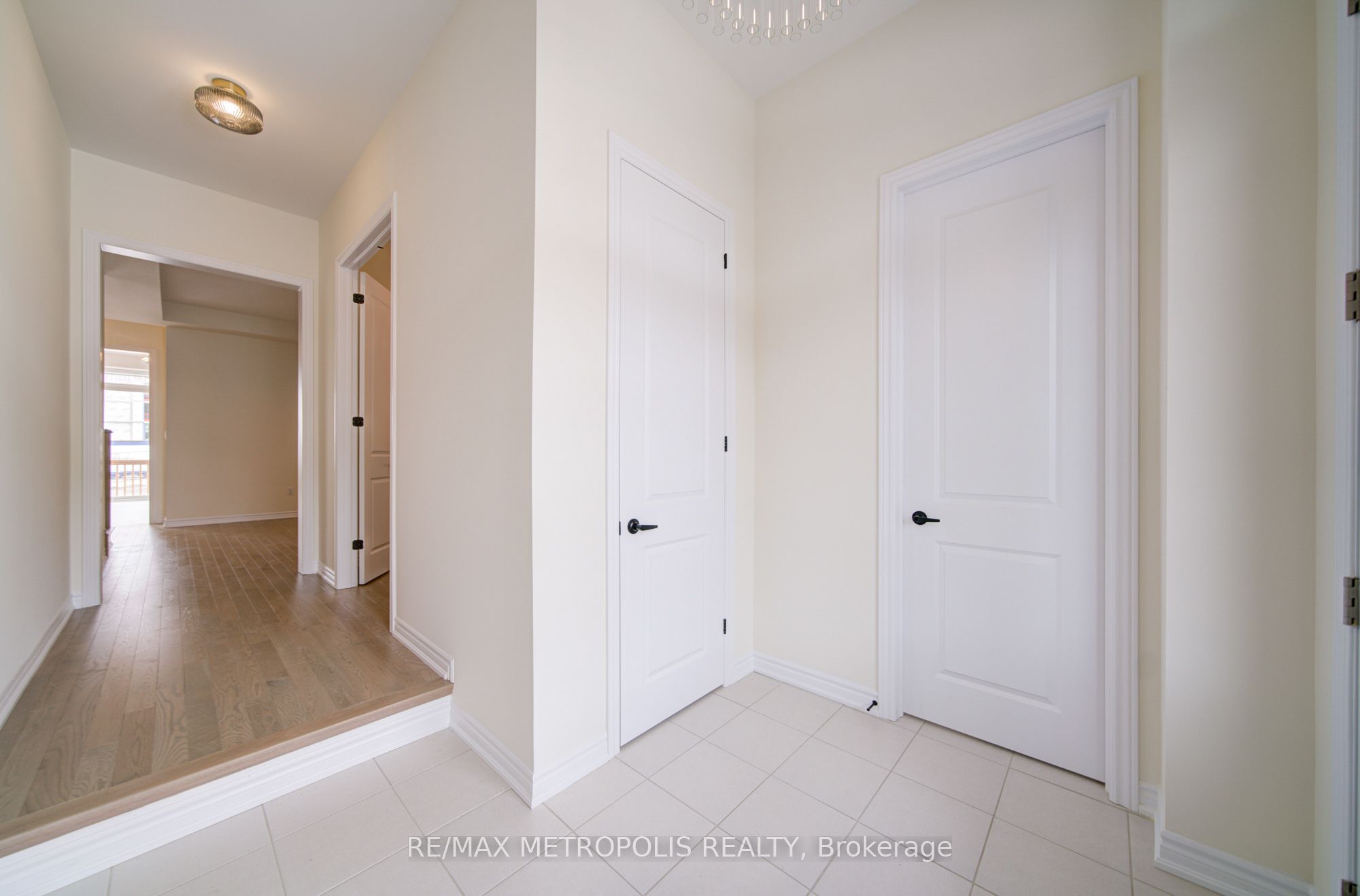 Additional image 6 of 19 Kane Crescent, Aurora, ON, L4G 0C5