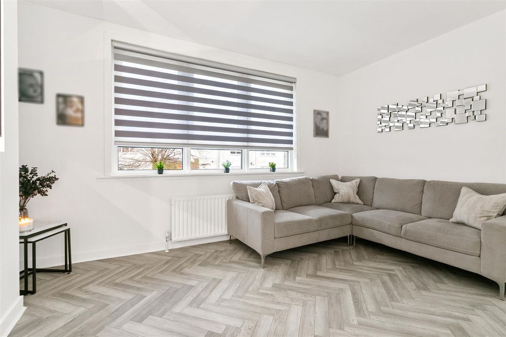 Additional image 3 of 2 bed flat for saleLilac Avenue, Clydebank G81
