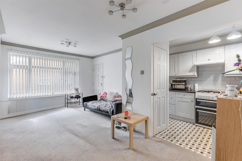 Additional image 3 of 2 bed flat for saleNelson Court, Ilkley LS29