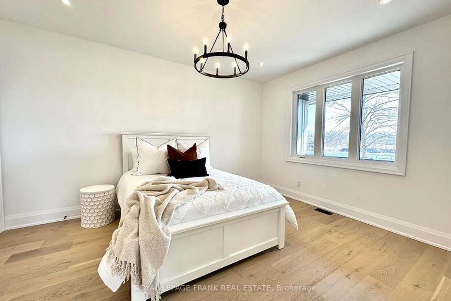 Additional image 10 of 6 Pond Street