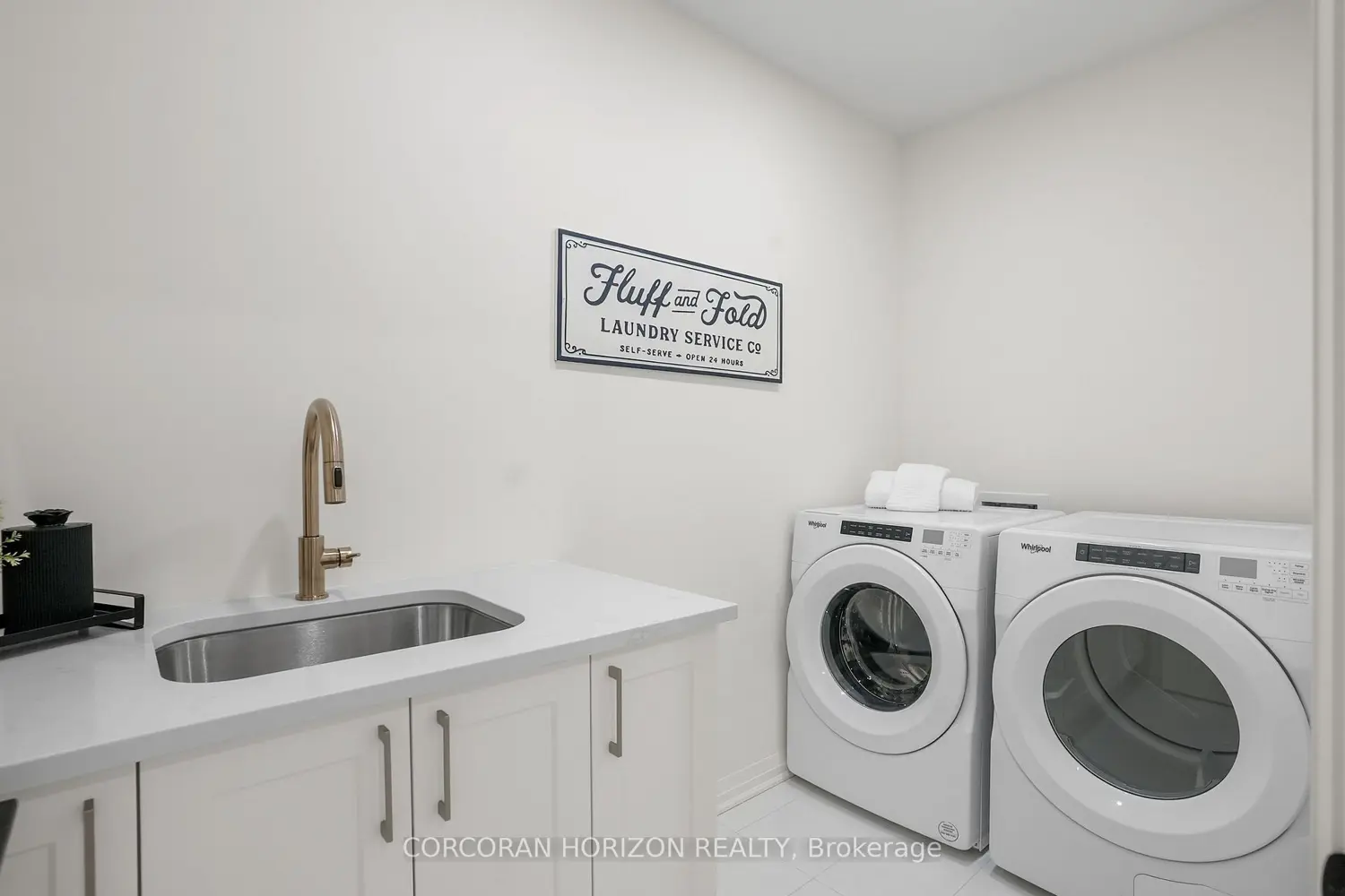 Additional image 13 of 6523 Wellington 7 Road 32