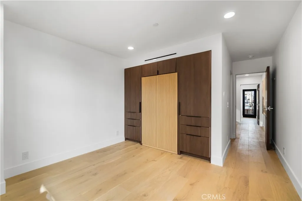 Additional image 40 of 214 El Porto Street, Manhattan Beach, CA 90266