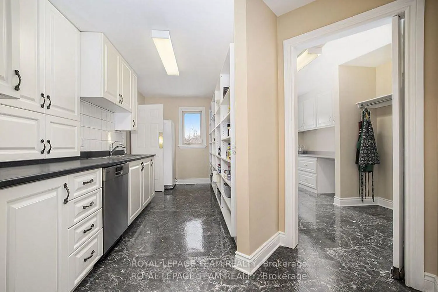 Additional image 9 of 2124 Cty Rd 18 Road