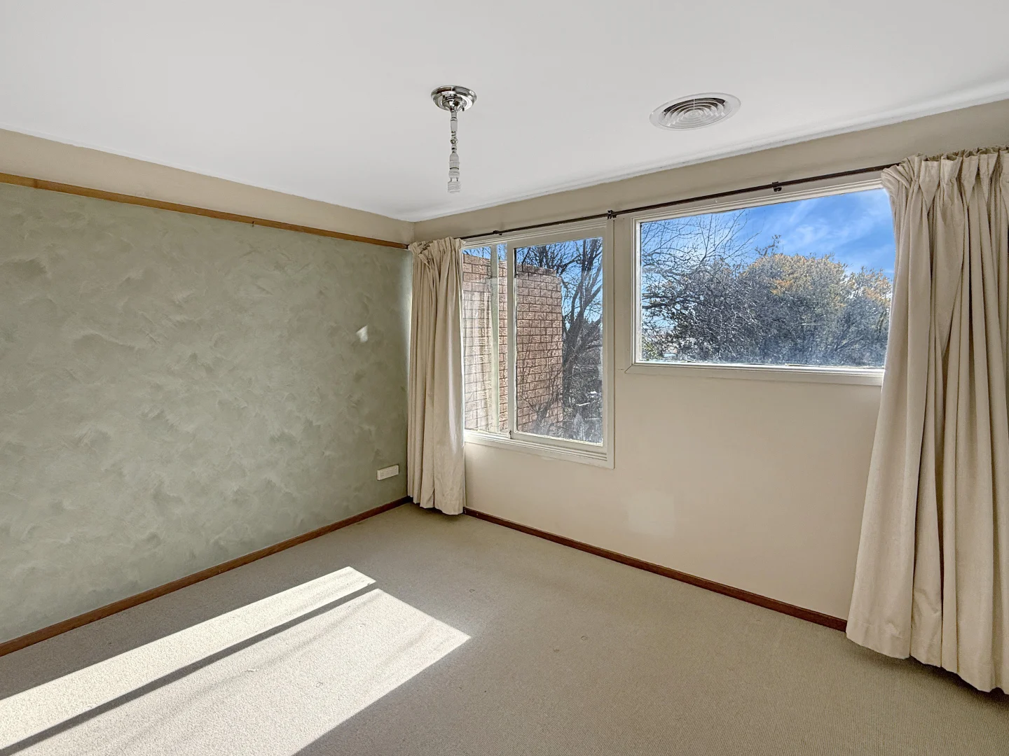 Additional image 6 of 18 Warra Street, Cooma NSW 2630