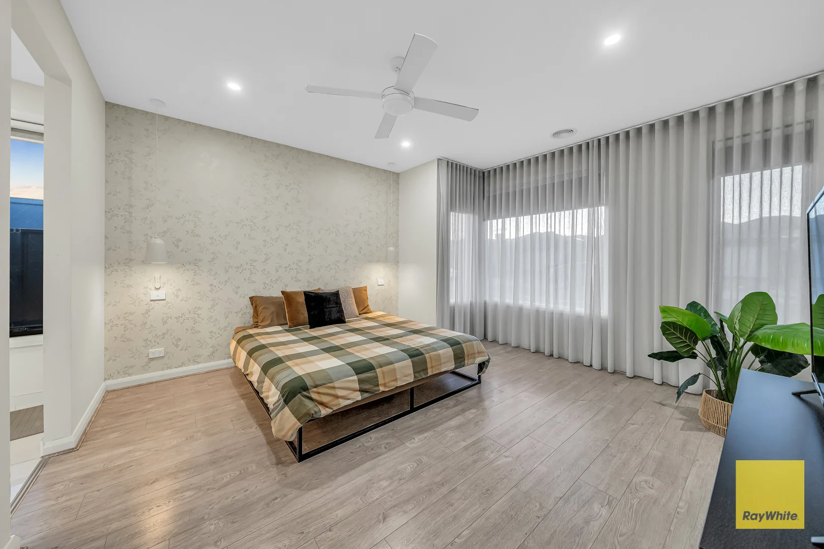 Additional image 4 of 40 Legrange Crescent, Fraser Rise VIC 3336