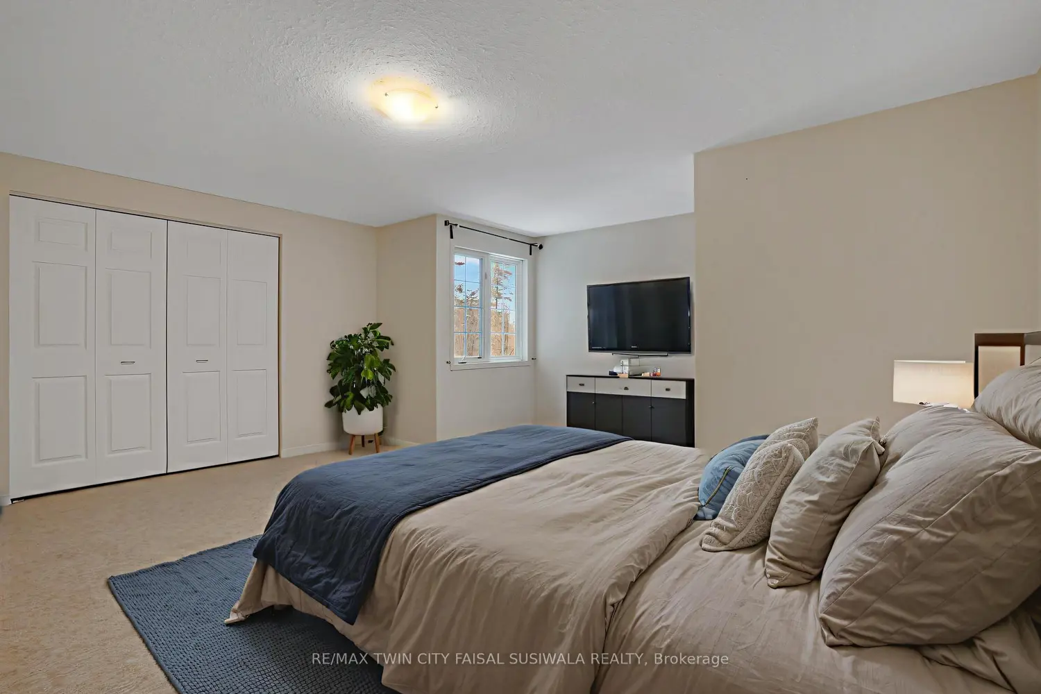 Additional image 13 of 310 Fallowfield Drive