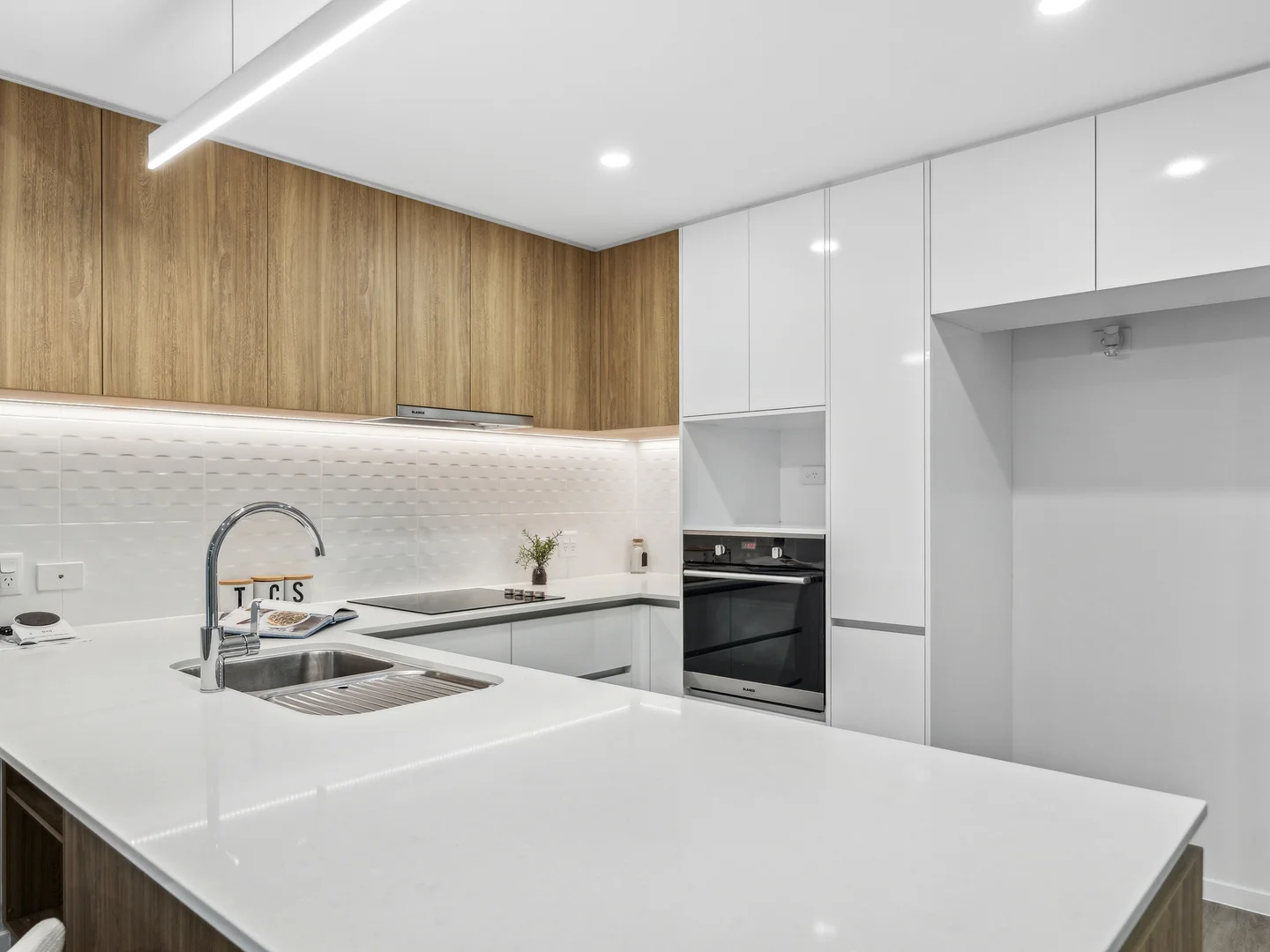 Additional image 2 of 2019/7 Braddock Street, Robertson QLD 4109