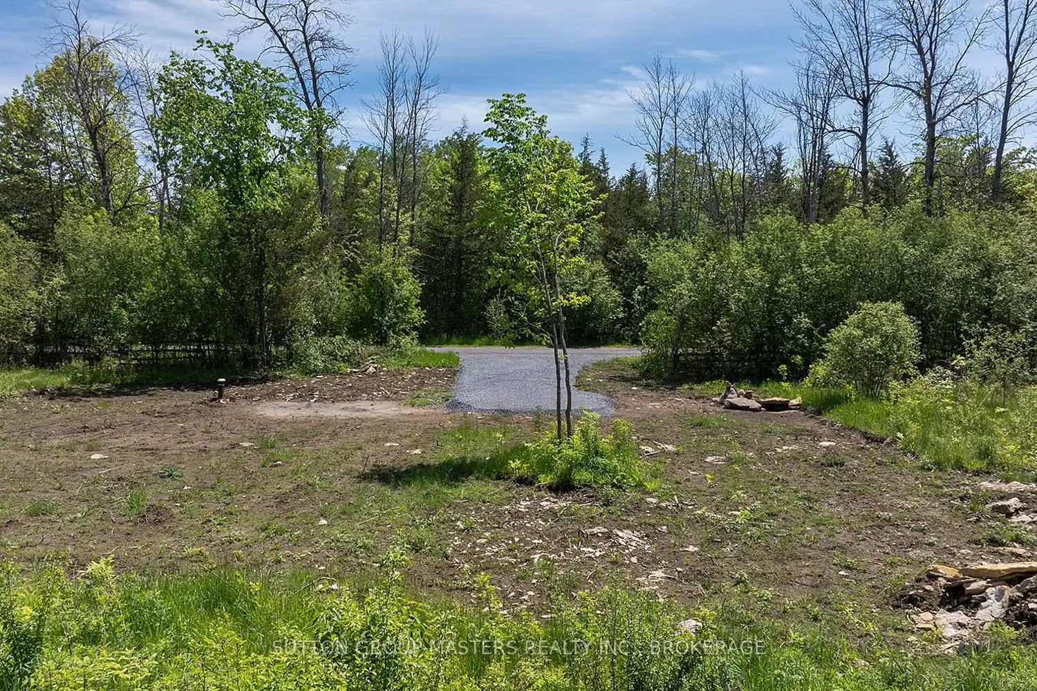 Additional image 18 of 103 Estis Road