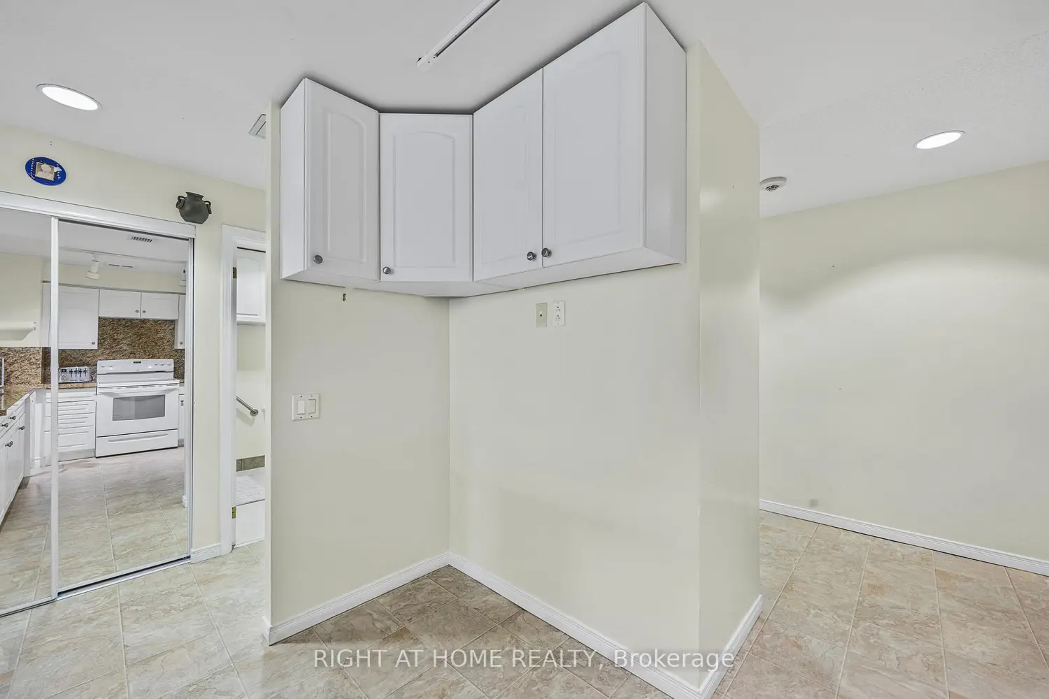 Additional image 5 of 74 Ross Street 53